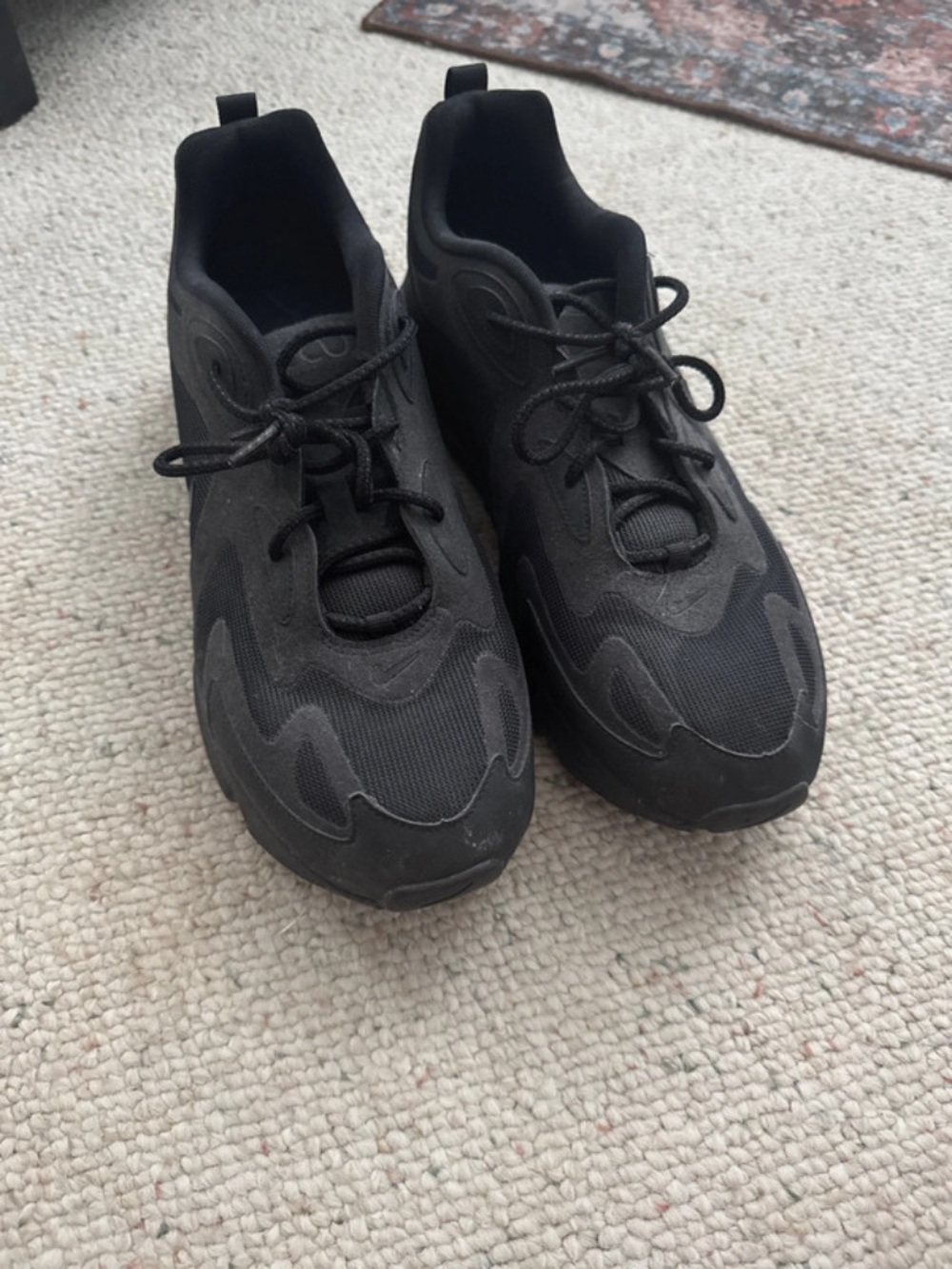 Nike Men's Black Low-Top Sneakers
